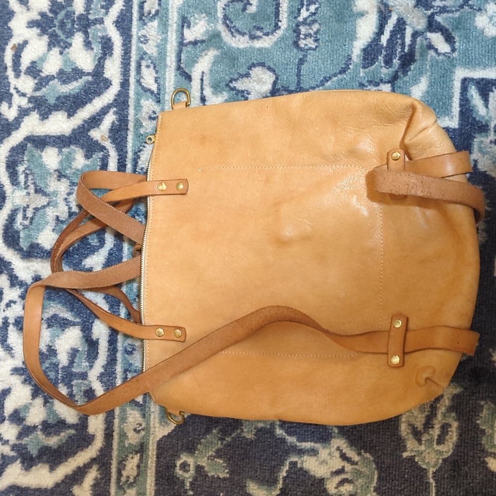 Untreated leather bag